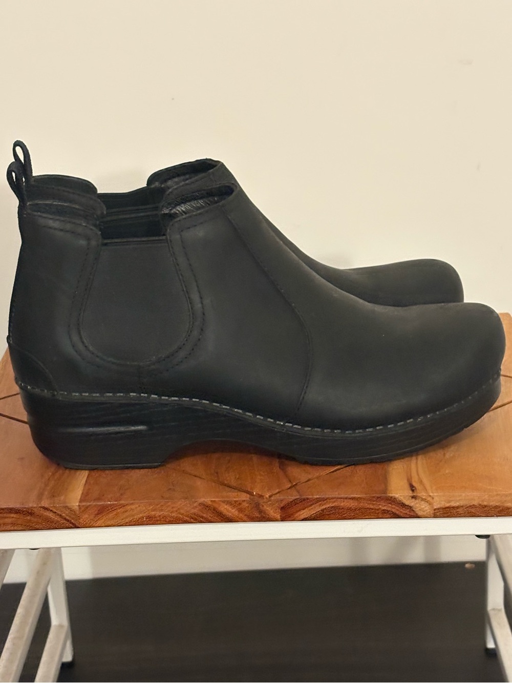 DANSKO Frankie Black Oiled Leather Boot - Women’s EU41 - Picture 5 of 10